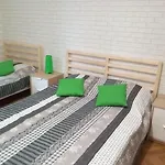Lorf Hostel&apartments Vandrarhem *