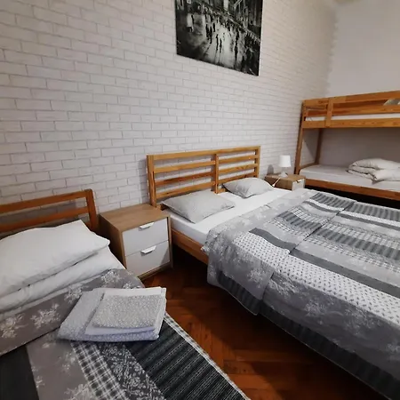 Lorf Hostel&apartments Hostel Krasków