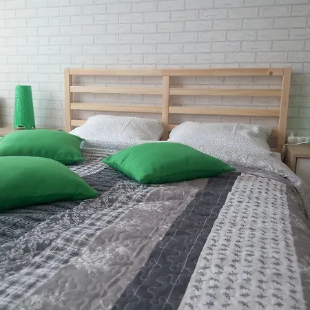 Lorf Hostel&apartments Hostel