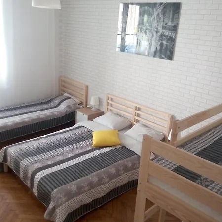 Lorf Hostel&apartments