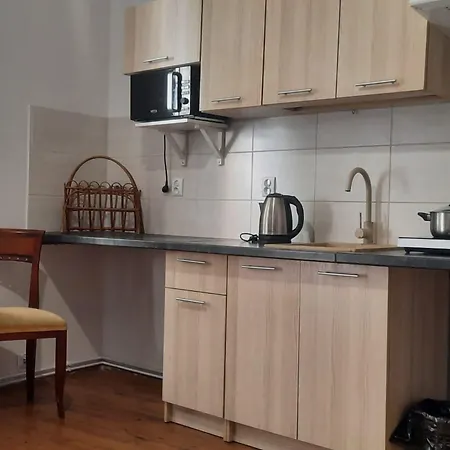 Lorf Hostel&apartments Hostel