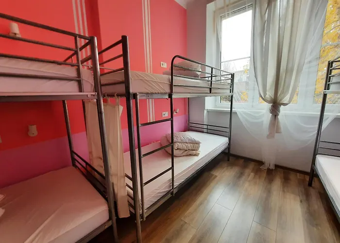 Lorf Hostel&apartments