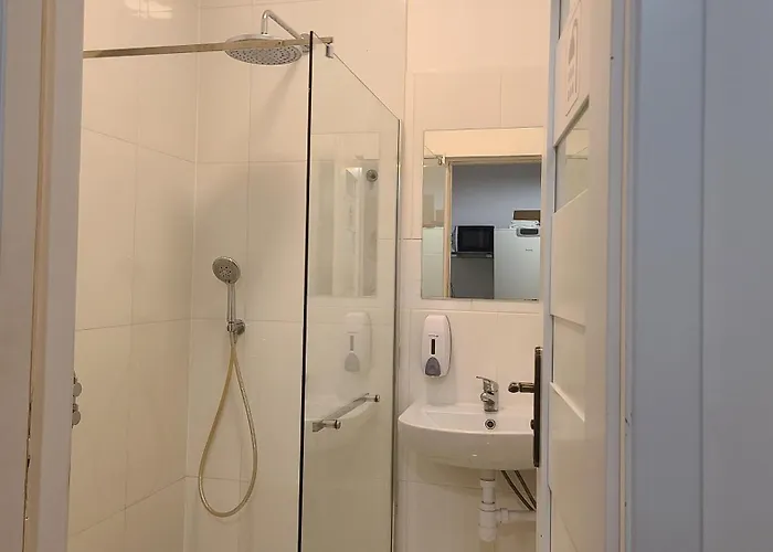 بيت شباب Lorf Hostel&apartments