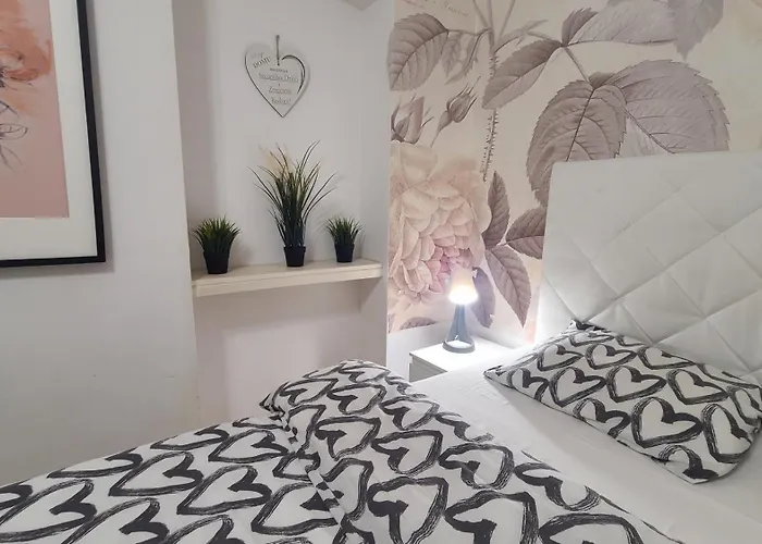 بيت شباب Lorf Hostel&apartments كراكوفيا