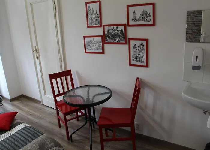 بيت شباب Lorf Hostel&apartments *