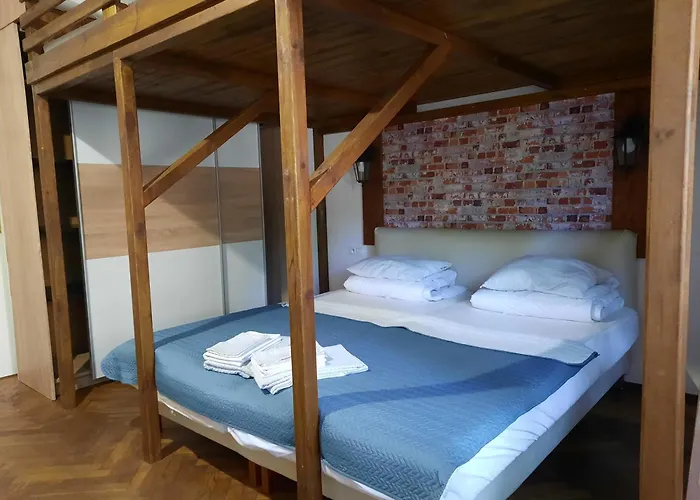 بيت شباب Lorf Hostel&apartments