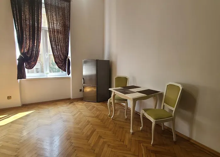 بيت شباب Lorf Hostel&apartments *