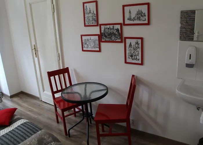 Lorf Hostel&apartments كراكوفيا