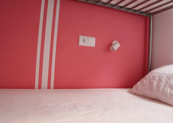 بيت شباب Lorf Hostel&apartments