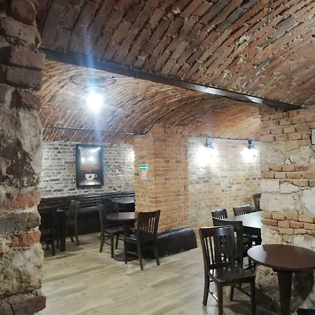 Hostel Lorf Hostel&apartments *